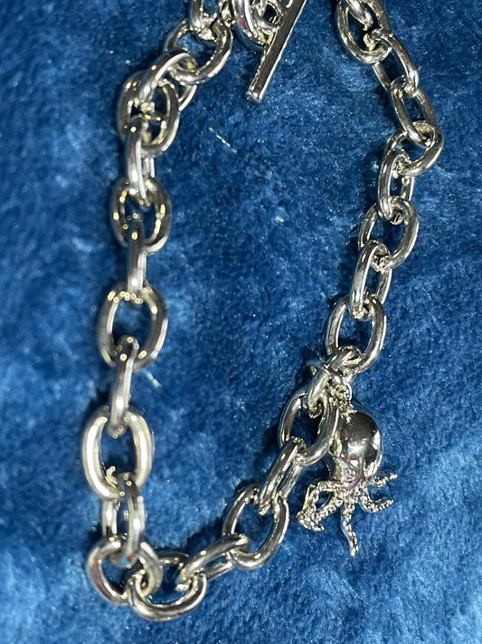 Chunky 20cm Antique Silver Tone Charm Bracelet