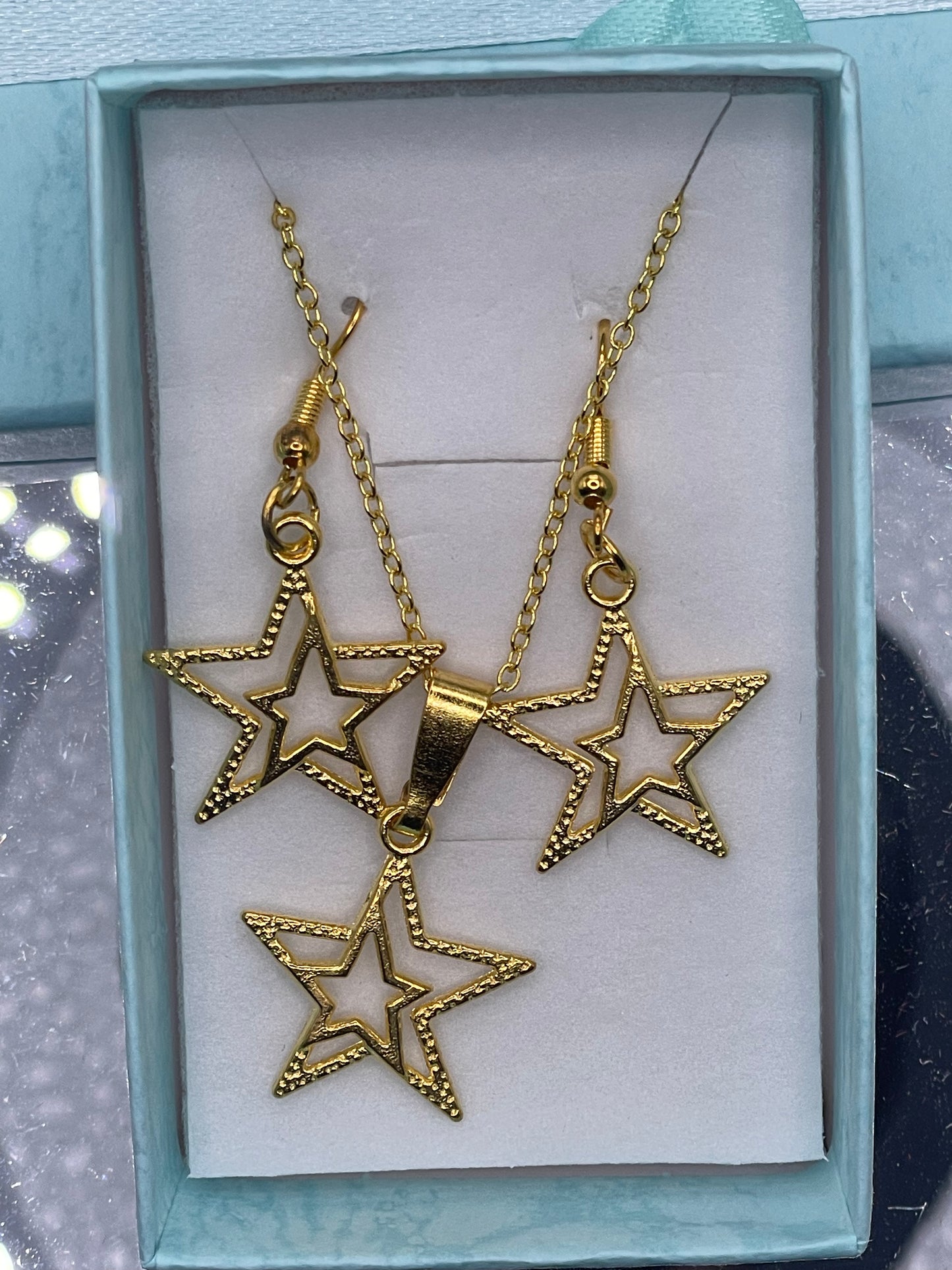 Gift Boxed Double Gold Star Jewellery Set - 20"