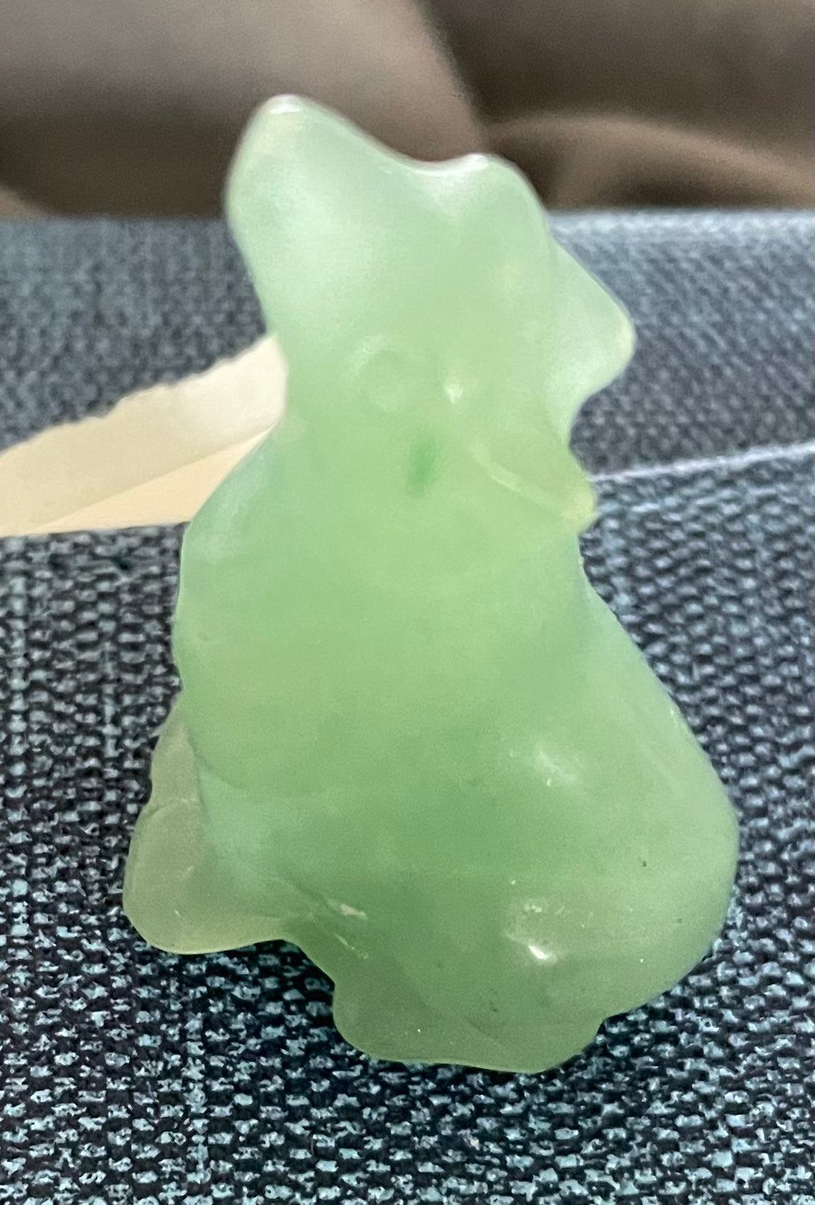 Natural Semi-Precious Genstone/Mineral Wolf