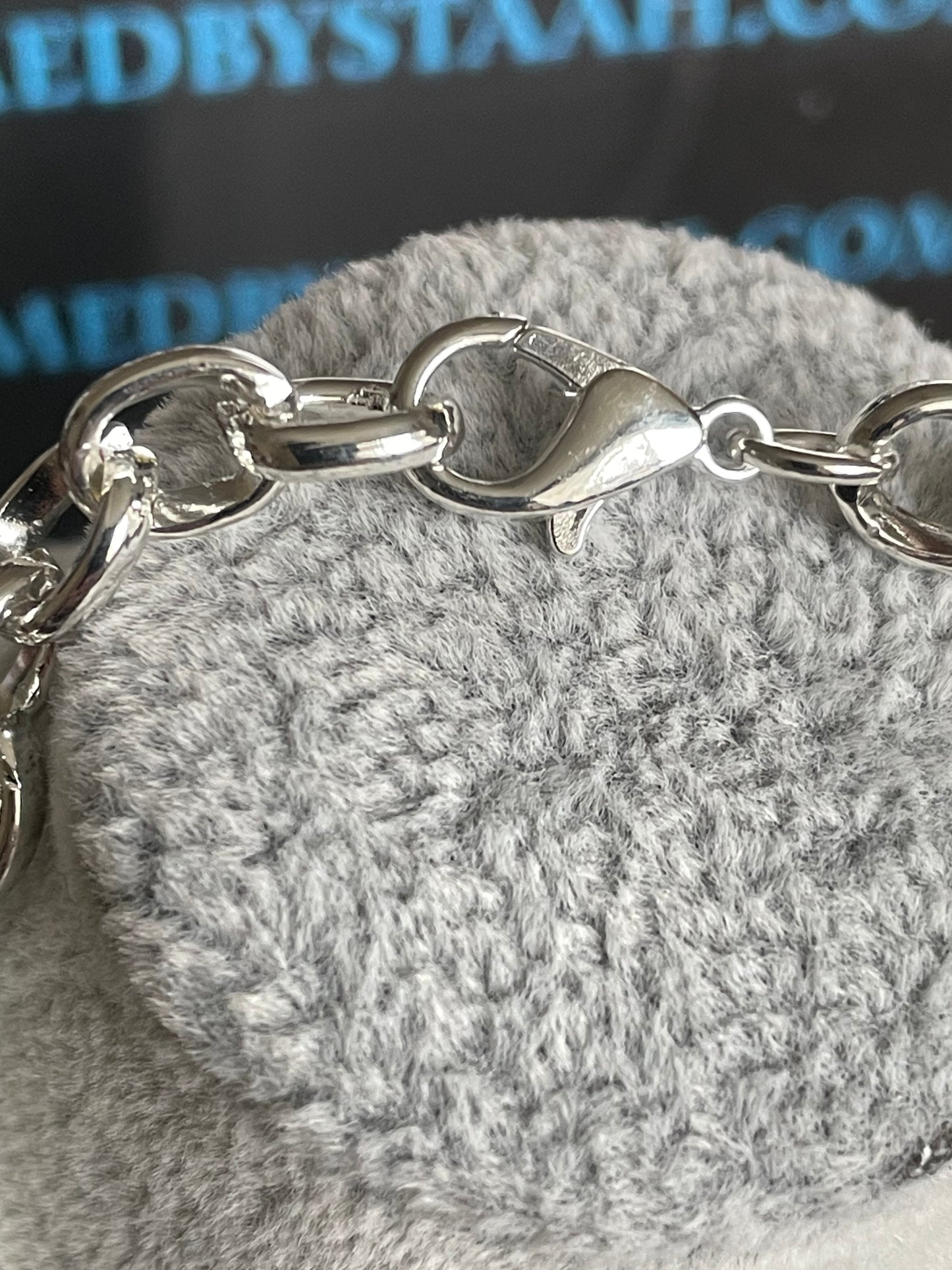 20cm Bright Silver Colour Chunky Charm Bracelet