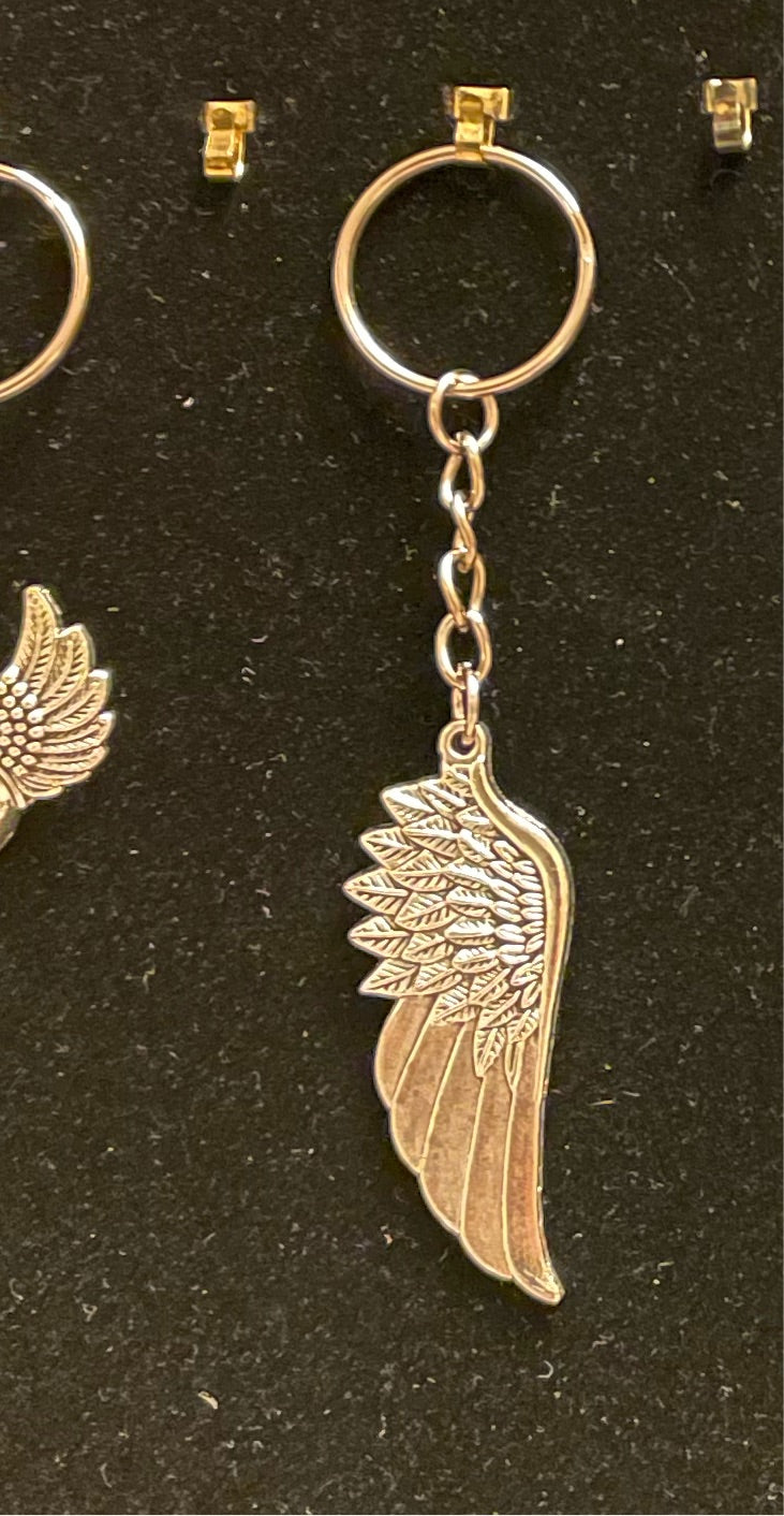 Single Angel Wing Key Ring